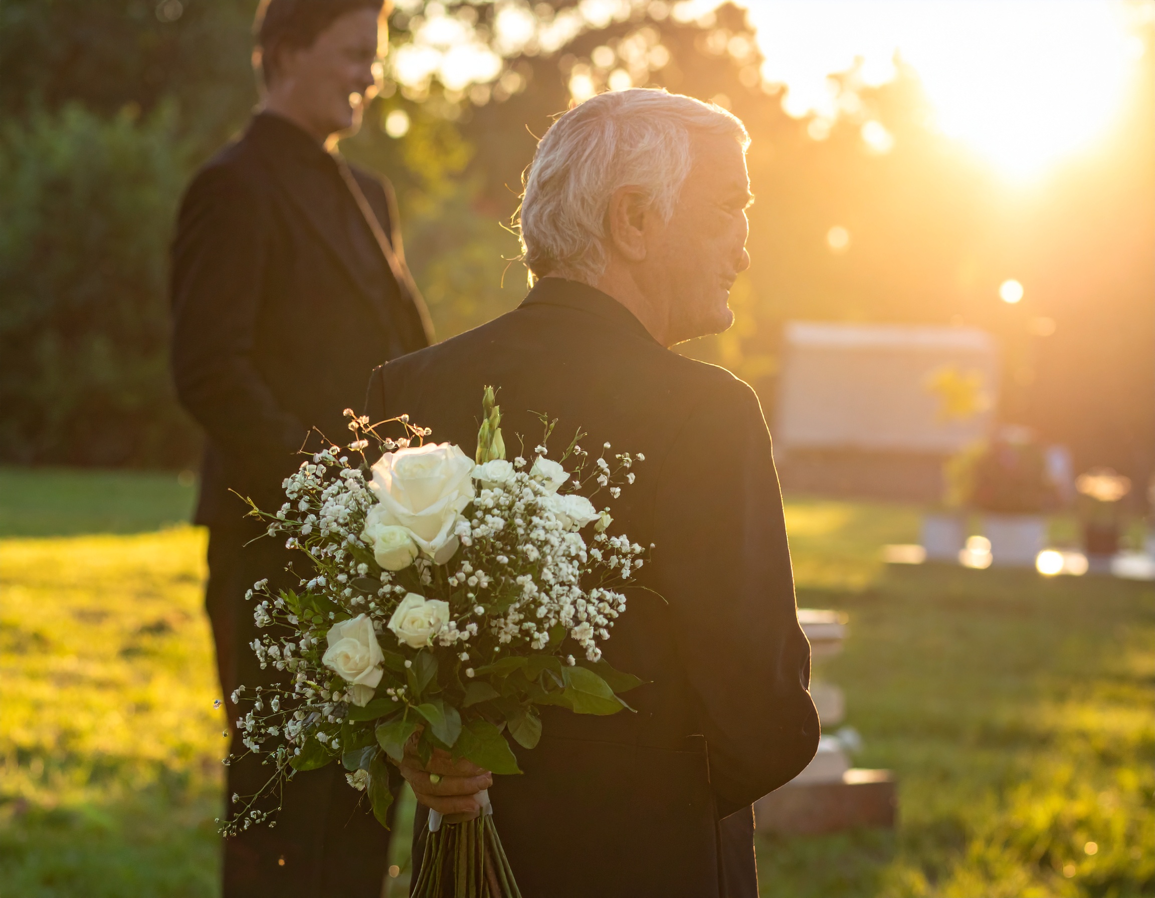 【費用を抑える】葬儀ムービー自作に！無料テンプレートサイト厳選